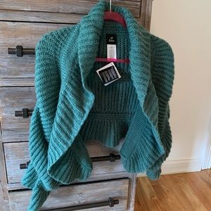 Echo Shrug - One Size - NWT